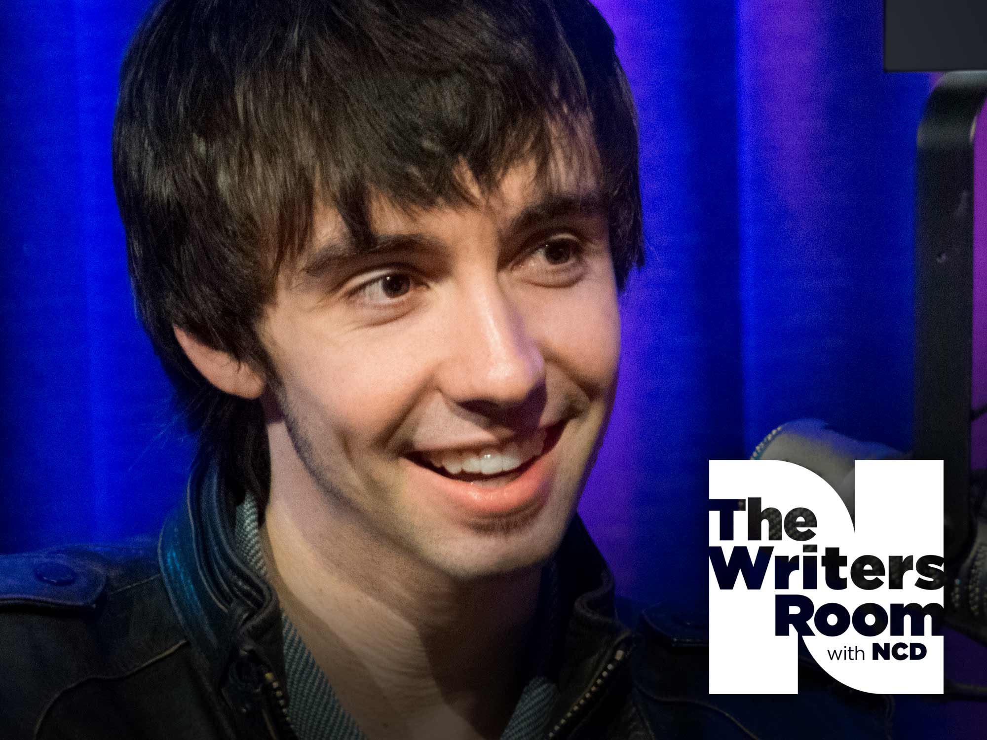 Mo Pitney Talks About Life as a New Dad, His Old Soul & Playing the Opry + Performs New Single, “Everywhere”